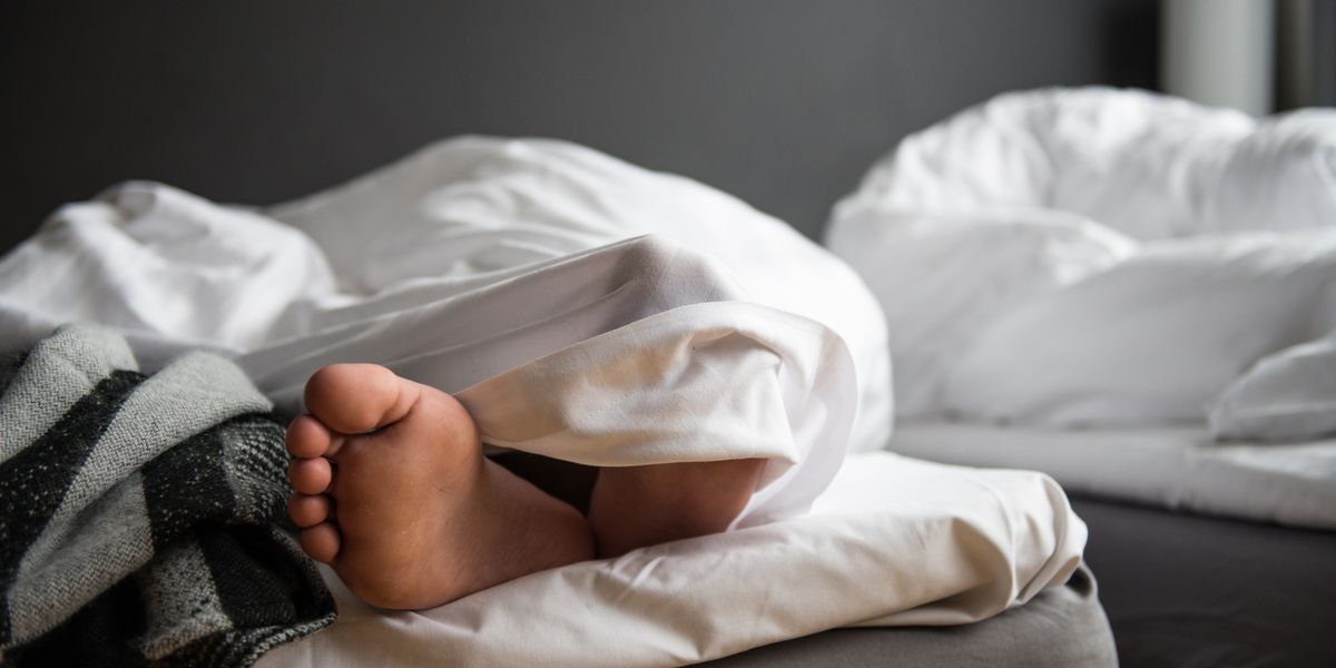 Brennende Füße in den Wechseljahren: Hormone, Nerven oder Blutzucker?