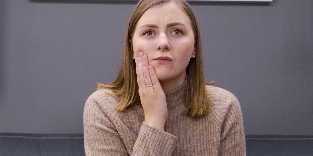 Kiefergelenk-Schmerzen in den Wechseljahren: Was CMD mit Östrogen zu tun hat