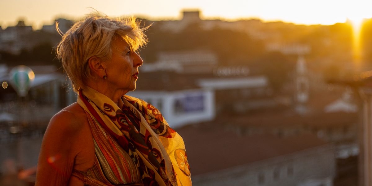 Vitamin D in den Wechseljahren: Was der Körper wirklich braucht und warum es mehr ist als nur Knochen